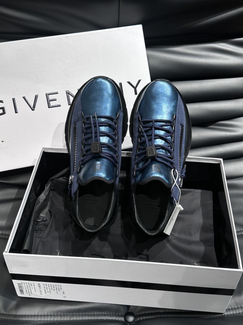 Givenchy Sneakers